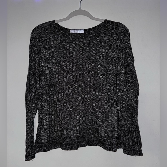 Gray Long Sleeve T-shirt with Side Slits(US W S) - Picture 1 of 4